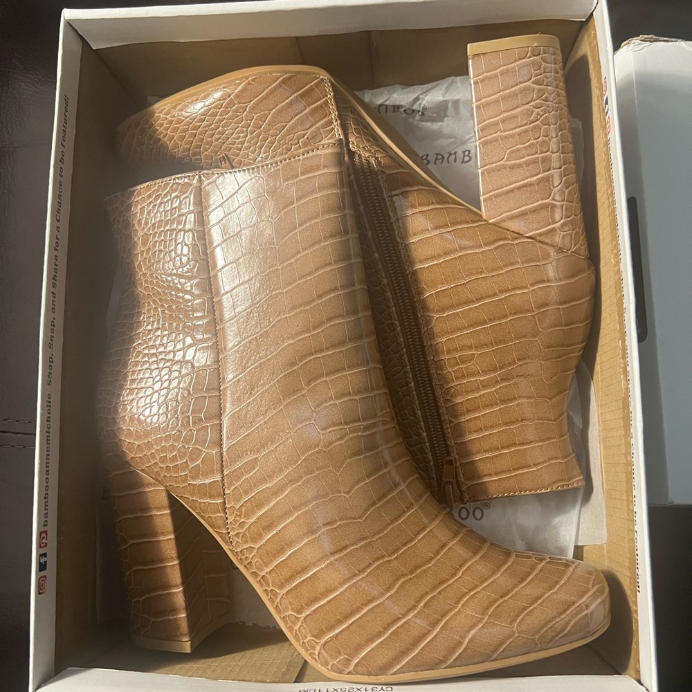 Cognac Faux Alligator Skin Boots SIZE 10